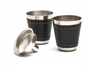 PIERSIÓWKA DWA KIELISZKI FAJKA PREZENT ZESTAW