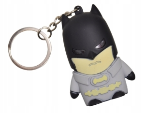 BRELOK BRELOCZEK BATMAN NIETOPERZ FILM ŚWIECI GRA