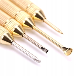 MINI NARZĘDZIE WIELOFUNKCYJNE BRELOK 4 W 1