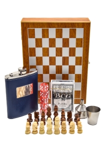 PIERSIÓWKA SZACHY KARTY KOŚCI DO GRY KIELISZEK