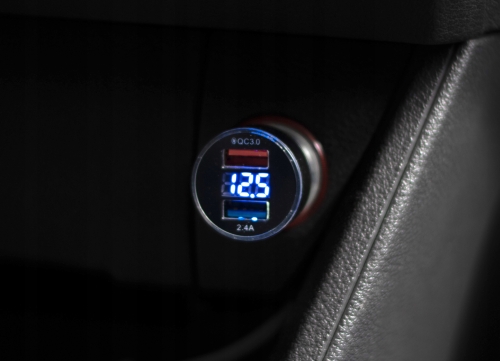 77d9767d41288a94426e3fd724c4