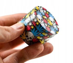 MŁYNEK GRINDER CRUSHER 4 CZĘŚCI METALOWY THC CBD