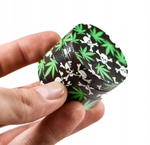 MŁYNEK GRINDER CRUSHER 4 CZĘŚCI METALOWY THC CBD