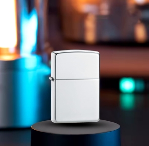 ZAPALNICZKA PŁOMIENIOWA BENZYNOWA SREBRNA