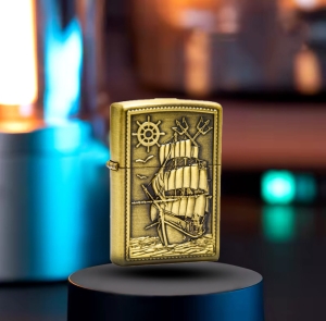 Zapalniczka benzynowa dużo wzorów